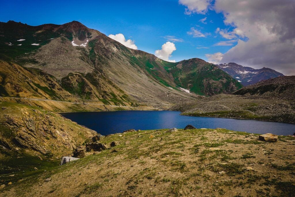 Most Beautiful Lakes in Pakistan